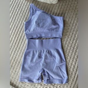 Light purple workout set